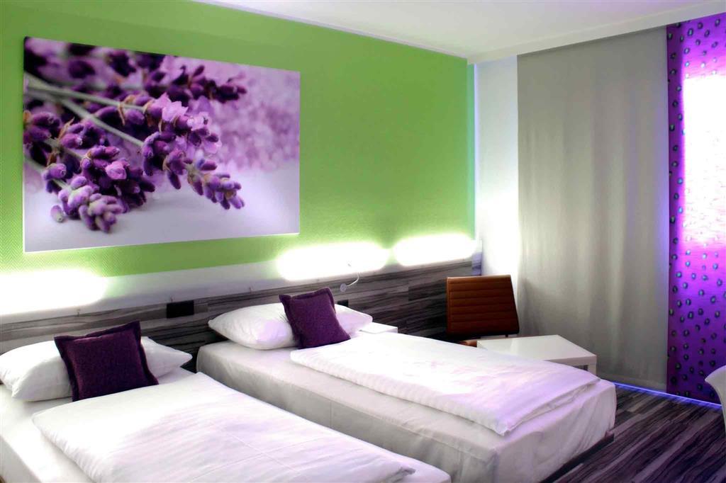 Hotel Ibis Styles Linz Esterno foto