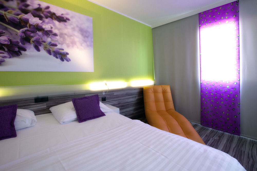 Hotel Ibis Styles Linz Esterno foto